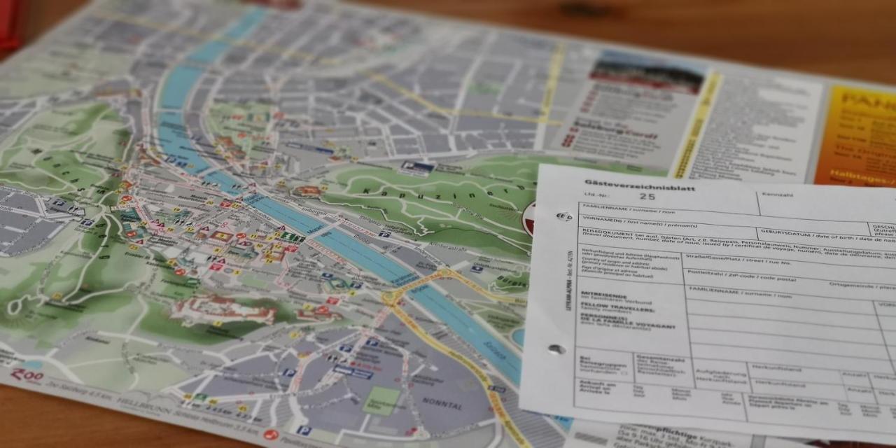 Book-A-Room Salzburg Apartment 5-6-7-8 ภายนอก รูปภาพ