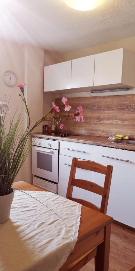 Book-A-Room Salzburg Apartment 5-6-7-8 ภายนอก รูปภาพ