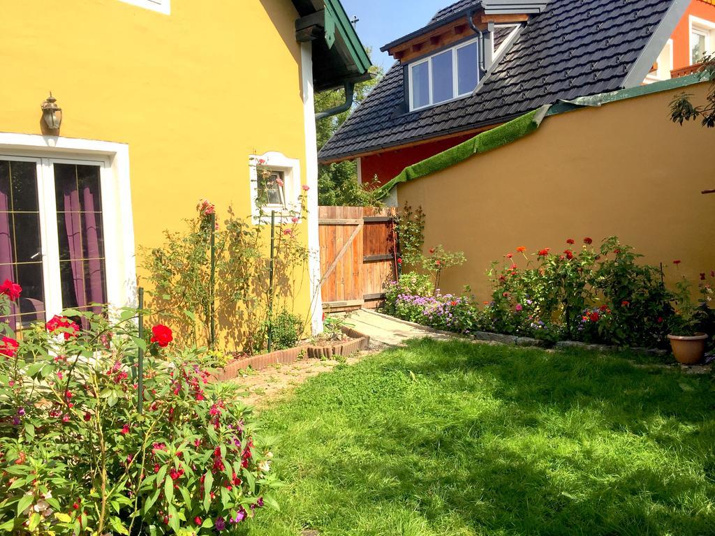 Book-A-Room Salzburg Apartment 5-6-7-8 ภายนอก รูปภาพ
